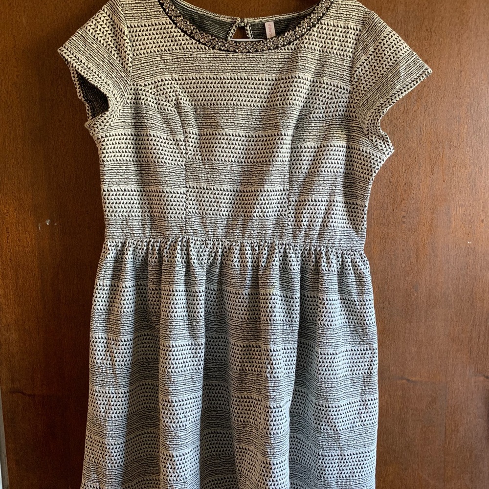 Dress black/white